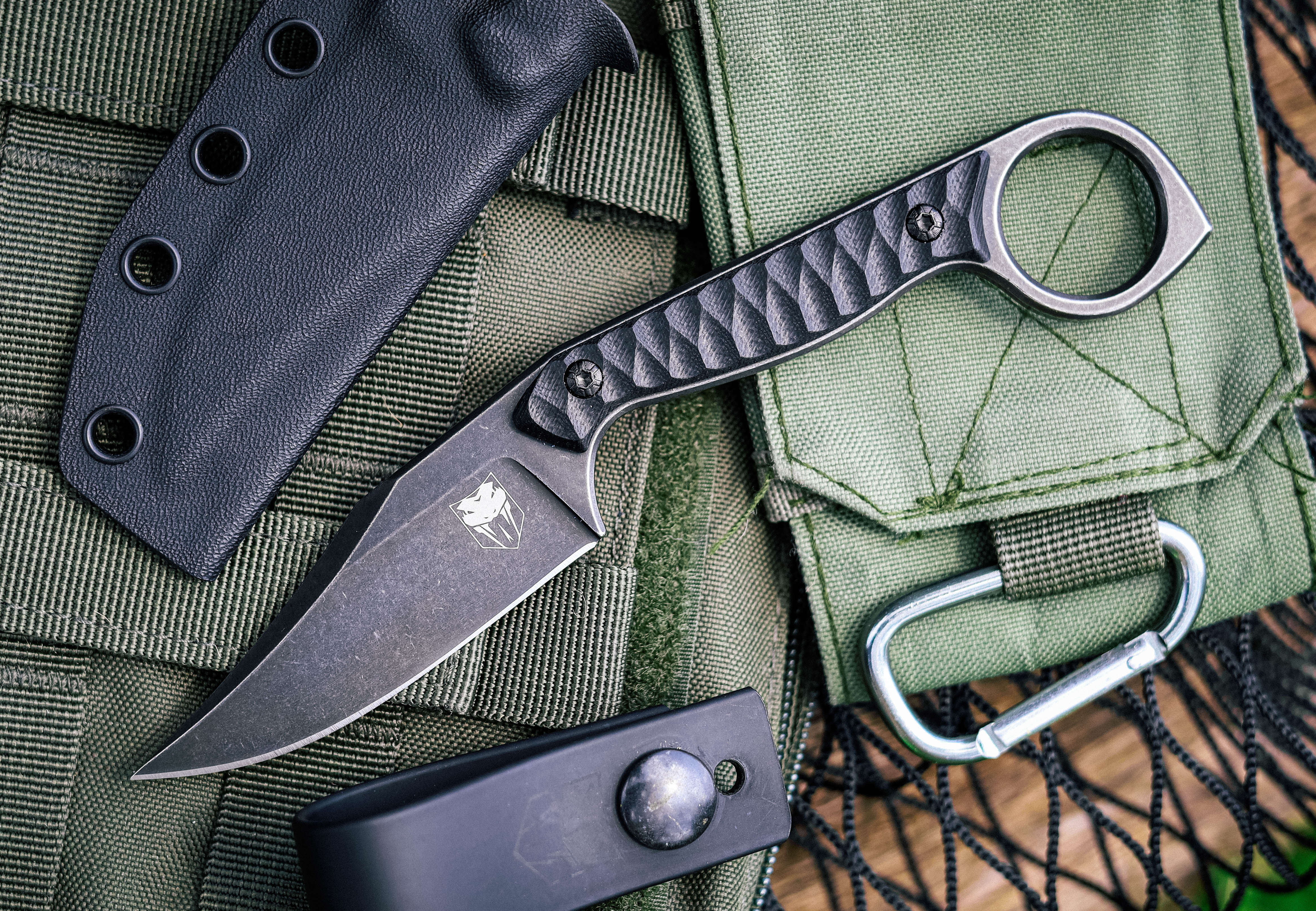 CobraTec Knives
